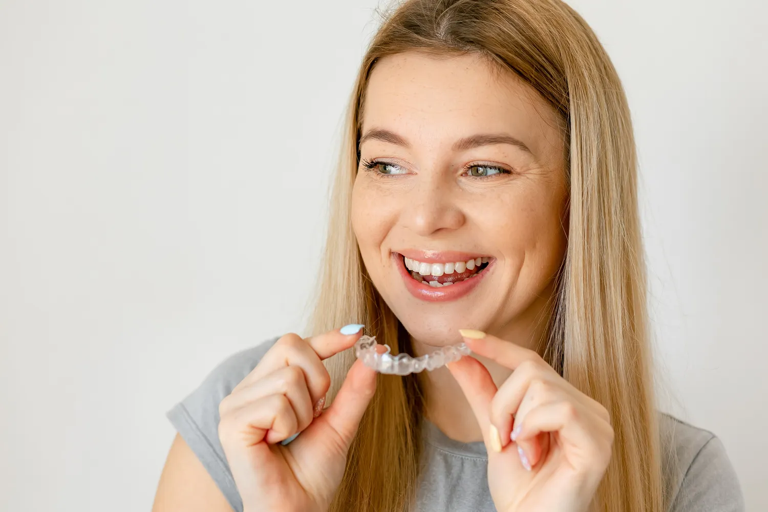 Nakładki Invisalign Warszawa